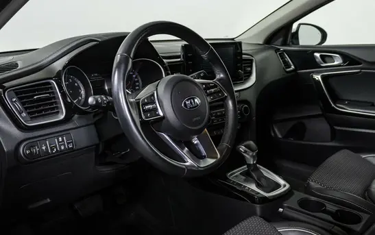 Kia Ceed 1.40 Робот, фото №1