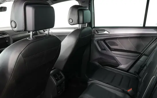 Volkswagen Tiguan 2.00 робот, фото №1