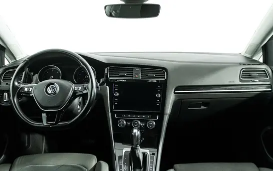 Volkswagen Golf 2.00 Робот, фото №1