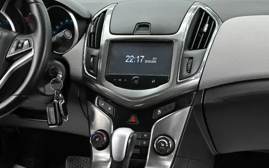Chevrolet Cruze 1.80 Автоматическая, фото №1